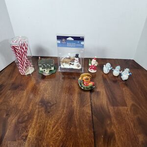 Christmas Decoration Lot of 8